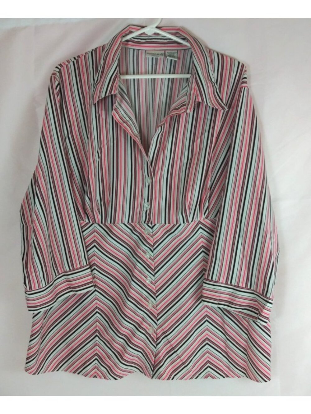 Fashion Bug Stretch Women's Striped Ruched Button-Up Blouse Plus Size 22/24
